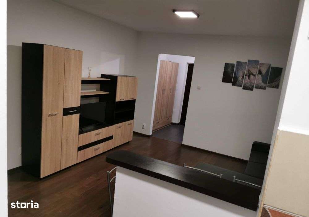 GARSONIERA | 1 DECEMBRIE 1918 | METROU - Imagine principală: 4/8