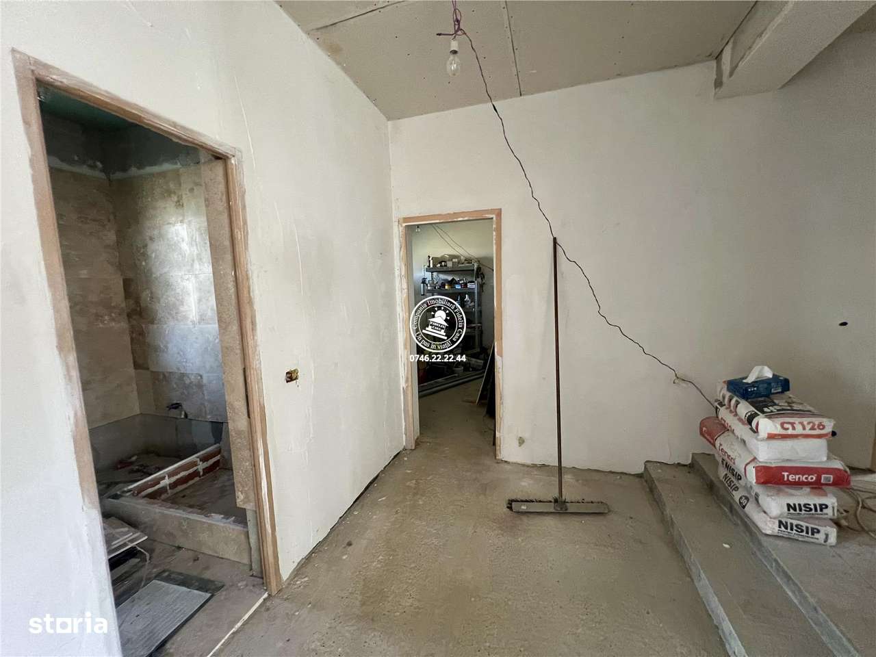 Vila cu 3 camere, 2 bai si 1000mp de teren de vanzare - Imagine principală: 5/7