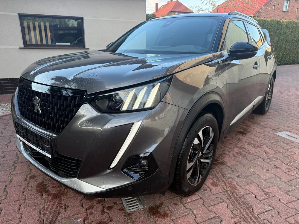 Peugeot 2008 II 1.5 BlueHDi GT Pack S&S EAT8 2021