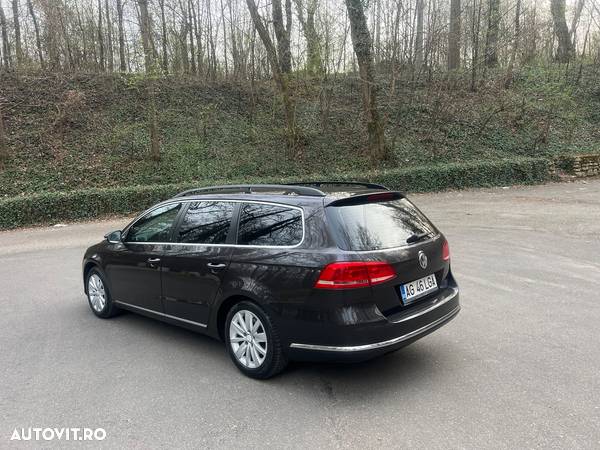 Volkswagen Passat 2.0 TDI DPF Comfortline - 2