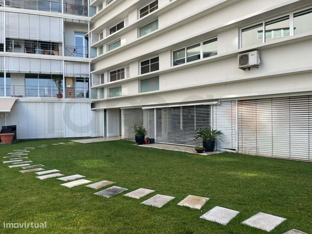 Penthouse Exclusiva com Terraço Panorâmico - Setúbal-51