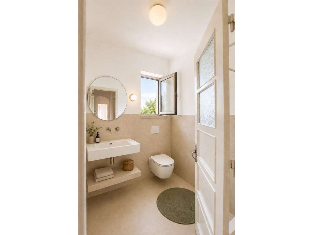 Apartamento T2 Totalmente Renovado com Varandas-6