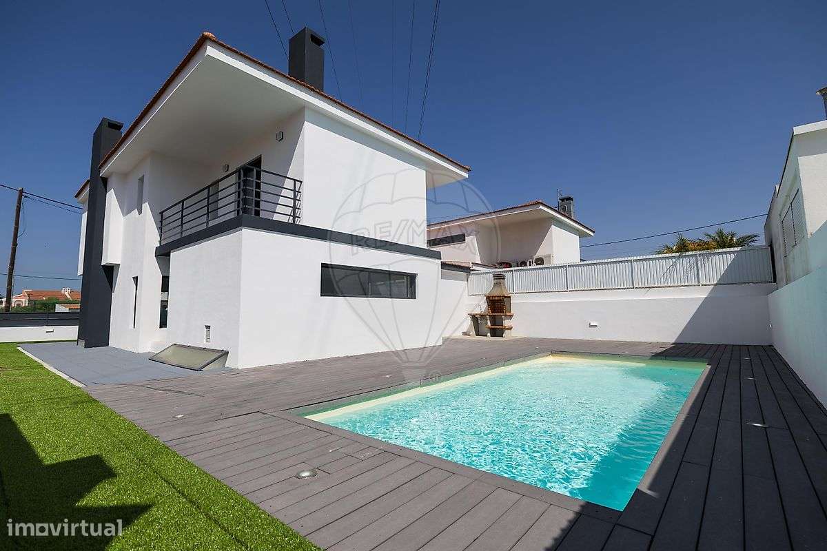 Moradia T4 para venda-21