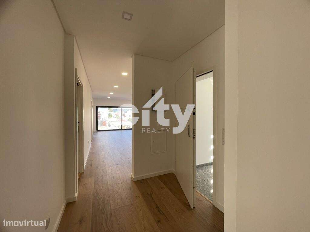 Apartamento T3 Box-26