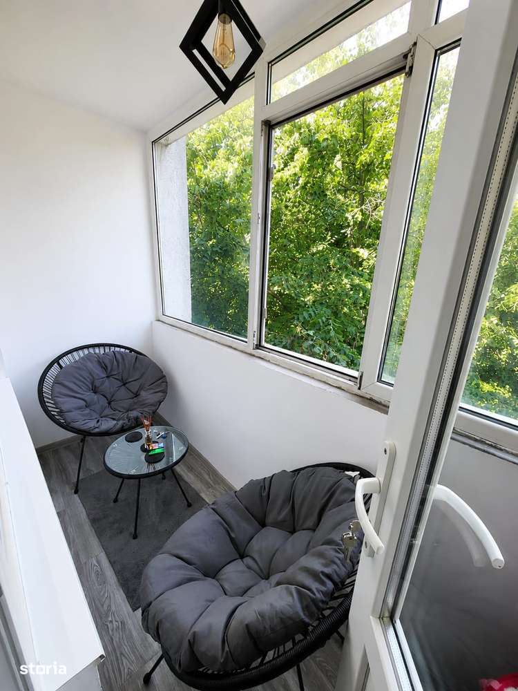 2 camere Micro 17-9