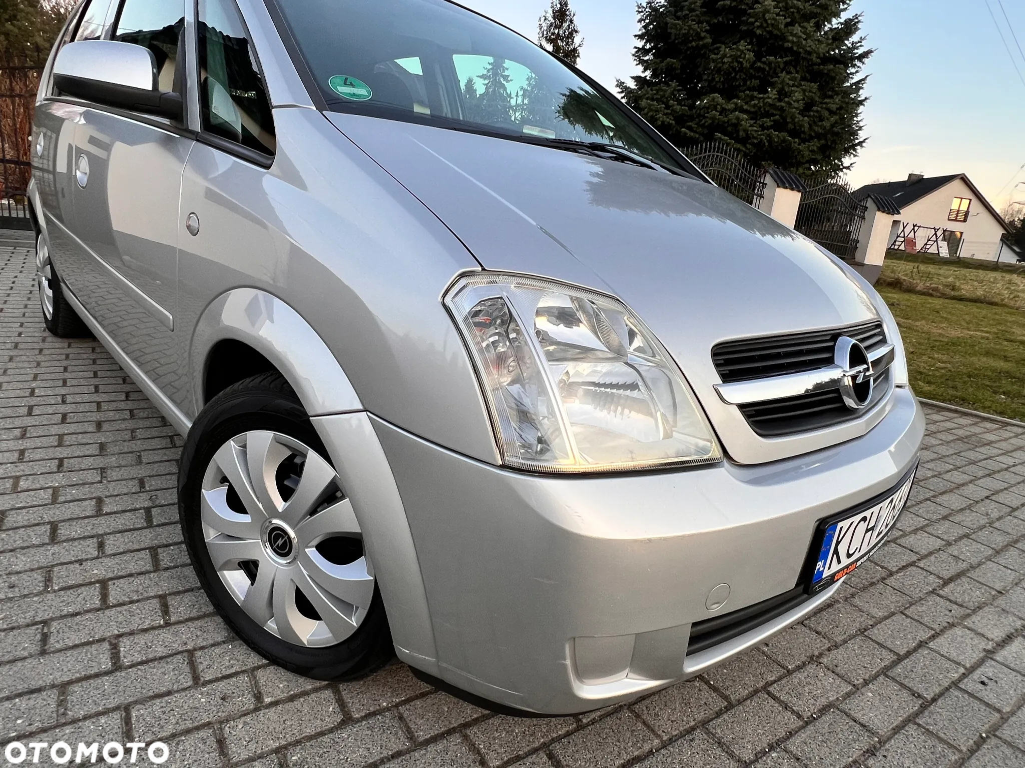 Opel Meriva 1.6 16V Enjoy - 11