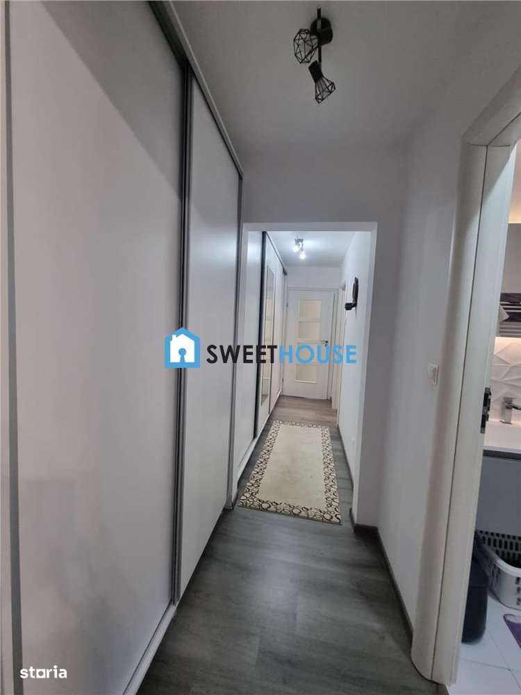 Apartament cu Trei Camere LUX-8