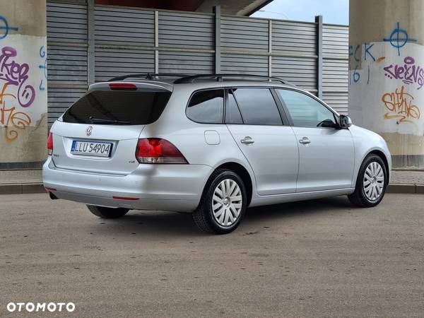 Volkswagen Golf VI 1.6 TDI Trendline - 10