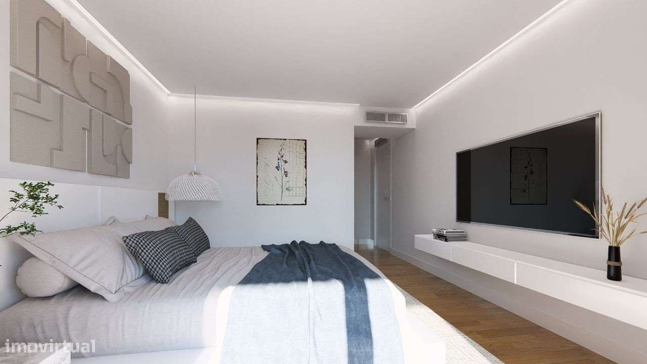 Algarve T2 Novo 21 m2 varanda suite com closet 2 lugares de garagem - Grande imagem: 4/48