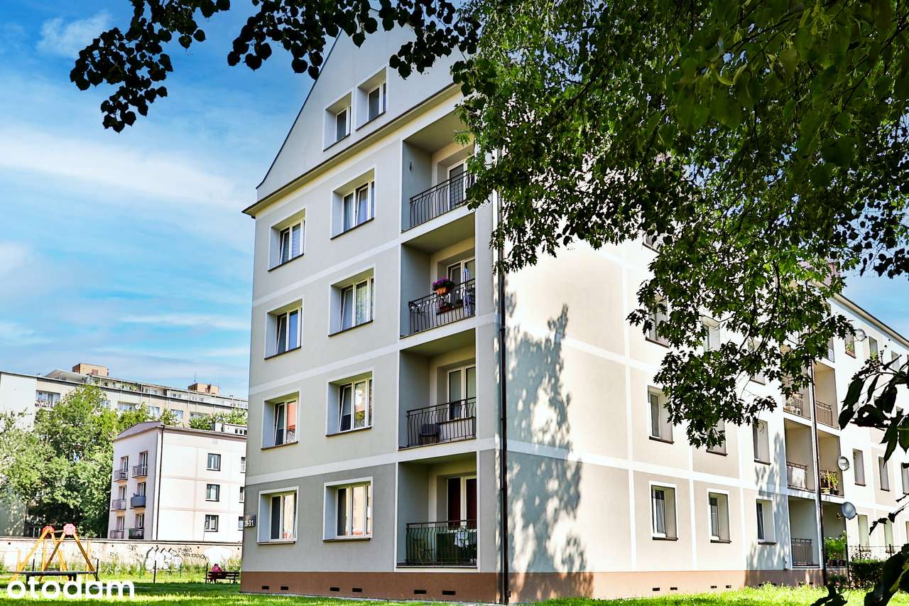 2-pokojowe mieszkanie przy ul. Cyganerii - Pełny obrazek: 1/15