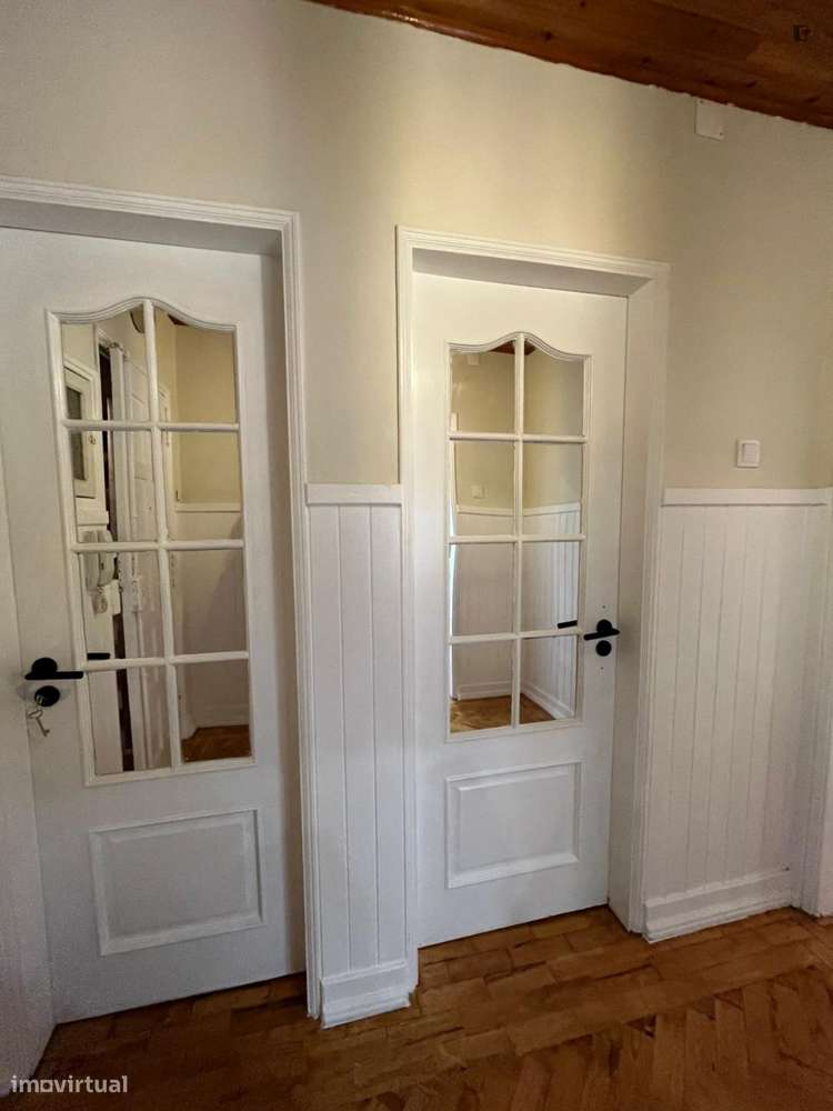 Quarto - localizado em Alvalade Lisbon - Grande imagem: 3/6