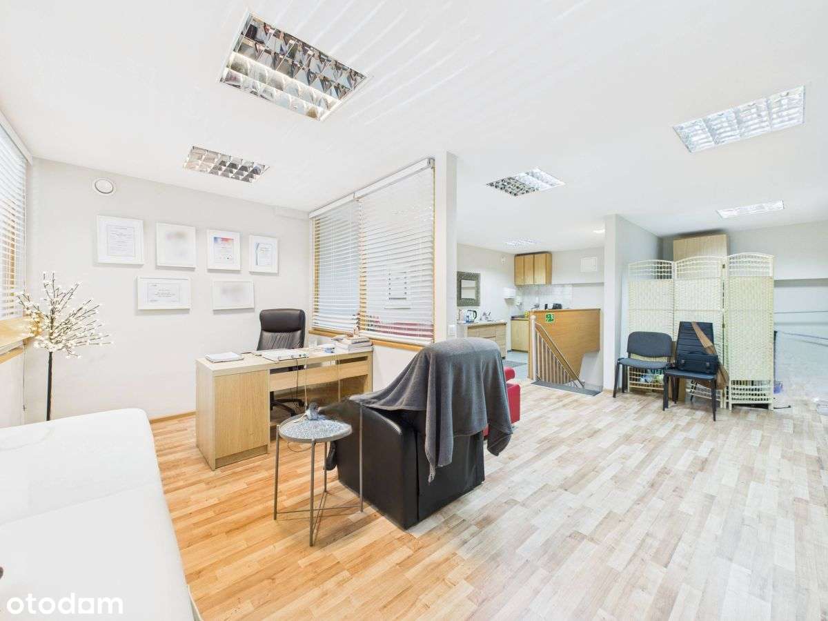 Lokal na parterze | antresola | witryna-6