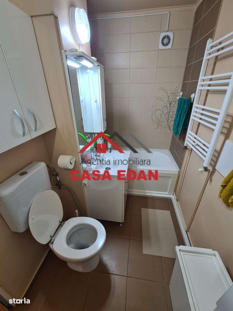 Garsoniera 40 mp in Campina--54.000e-15