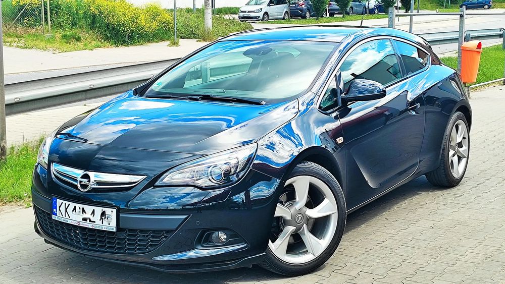 Opel Astra J 1.4 Turbo Innovation 2012
