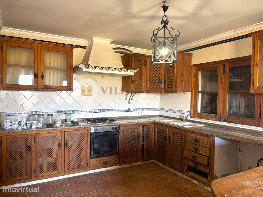 Moradia de estilo tradicional- Charme, vistas sob a Serra e Mar-15