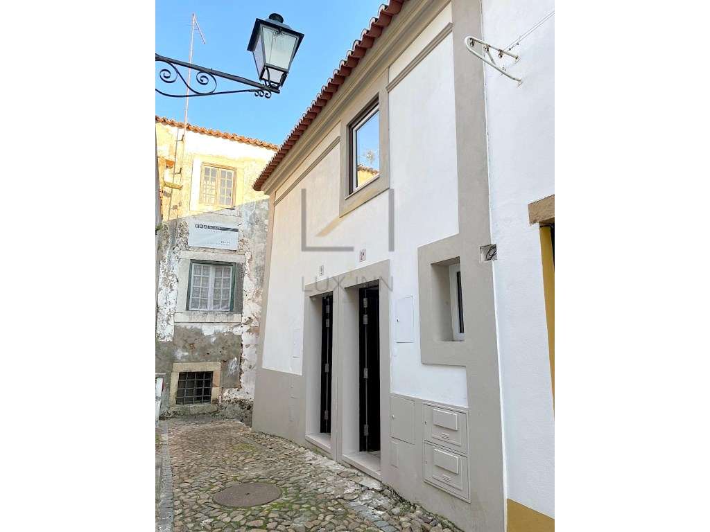 Apartamento T0 em Constância - Grande imagem: 2/21