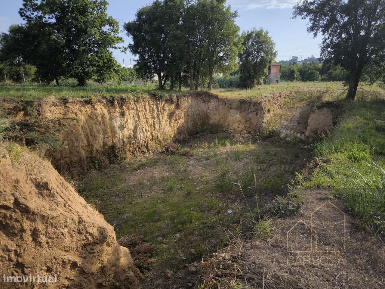 Lote 1250m2 p/moradia de 4 frentes - JÁ C/ PROJETO APROVADO!-11