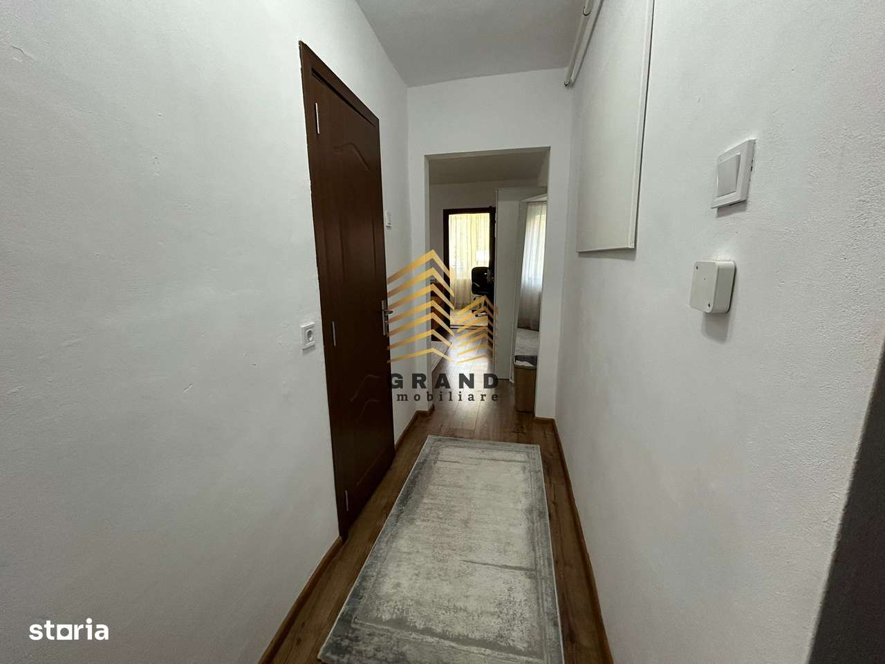 APARTAMENT DE VANZARE | ZONA DECEBAL - Imagine principală: 2/11