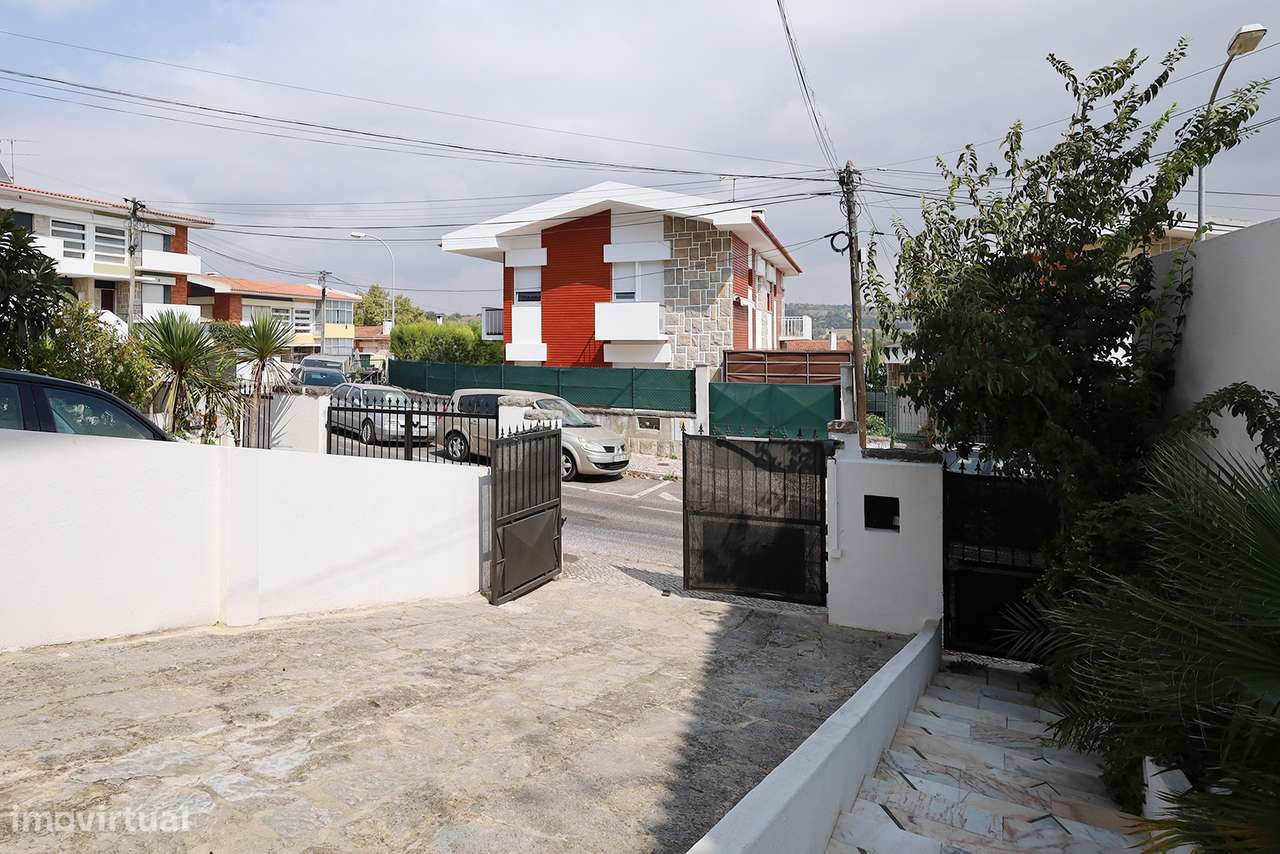 Arrendamento - T3 - Caxias -  Mobilado - Renovado - Grande imagem: 5/49