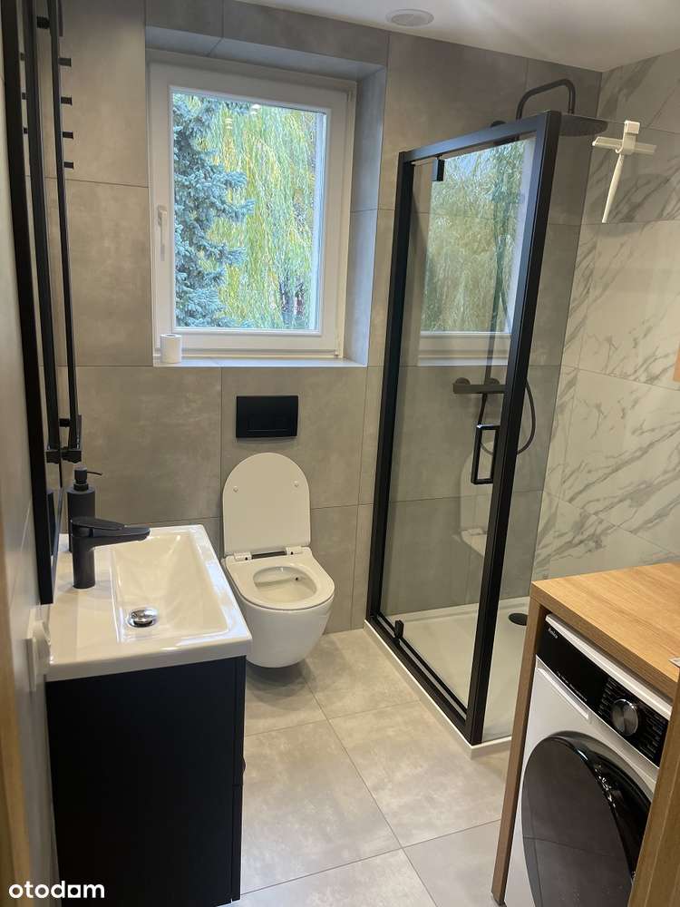 Mieszkanie  umeblowane 3 oddzielne pokoje  ,garaz,balkon,parking - Pełny obrazek: 4/12