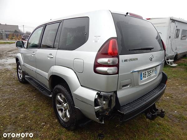 Toyota Land Cruiser 3.0 D Luna Comfort - 2