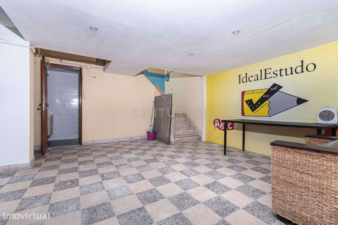 Espaço Comercial próximo à Urb. Neudel, Amadora - Grande imagem: 5/13