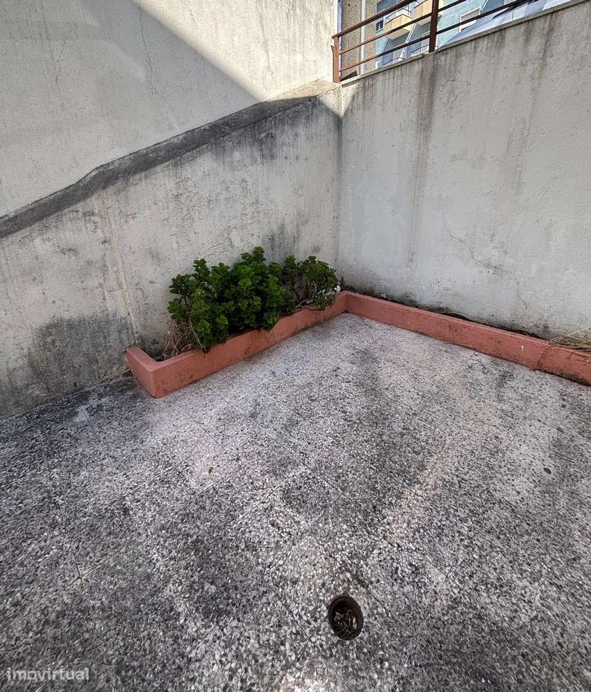 T3 RC Grande Terraço, Jardim, Fogão Lenha e Churrasqueira-22