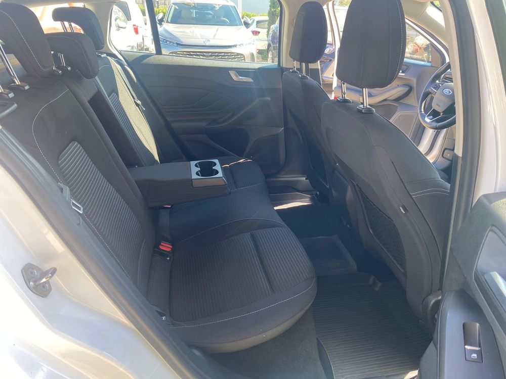 Ford Focus - foto 10