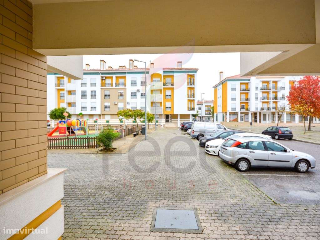 APARTAMENTO T2+2 - Grande imagem: 4/37