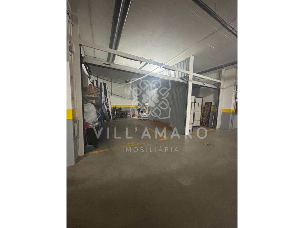 T3 | VENDA DO PINHEIRO | 2 BOXES COM Wallbox| PAINEL SOLAR-30