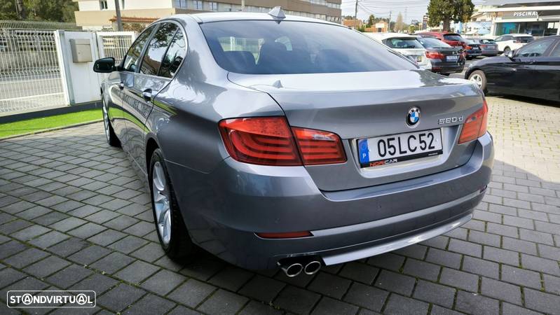 BMW 520 d Auto - 22