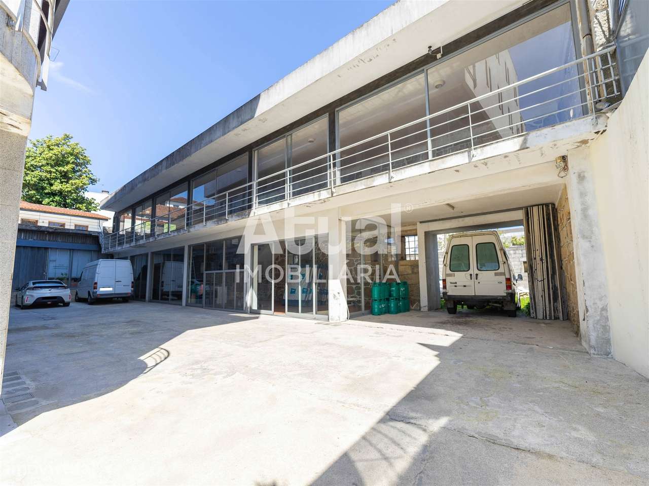 Armazém  Arrendamento em Caldelas,Guimarães - Grande imagem: 2/17