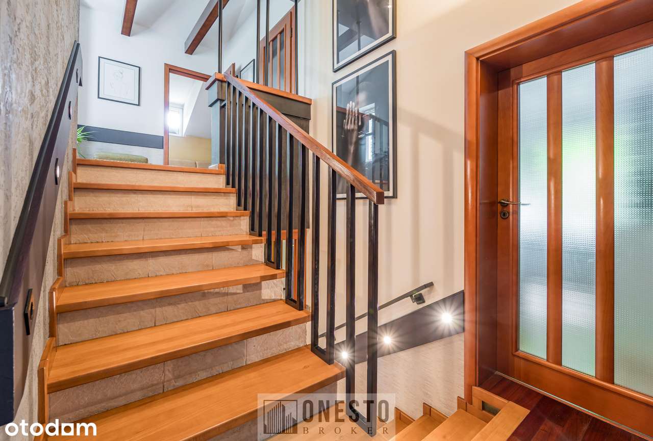 Dom 5 sypialni 2 łazienki kominek +  sala kinowa! blisko Centrum-15