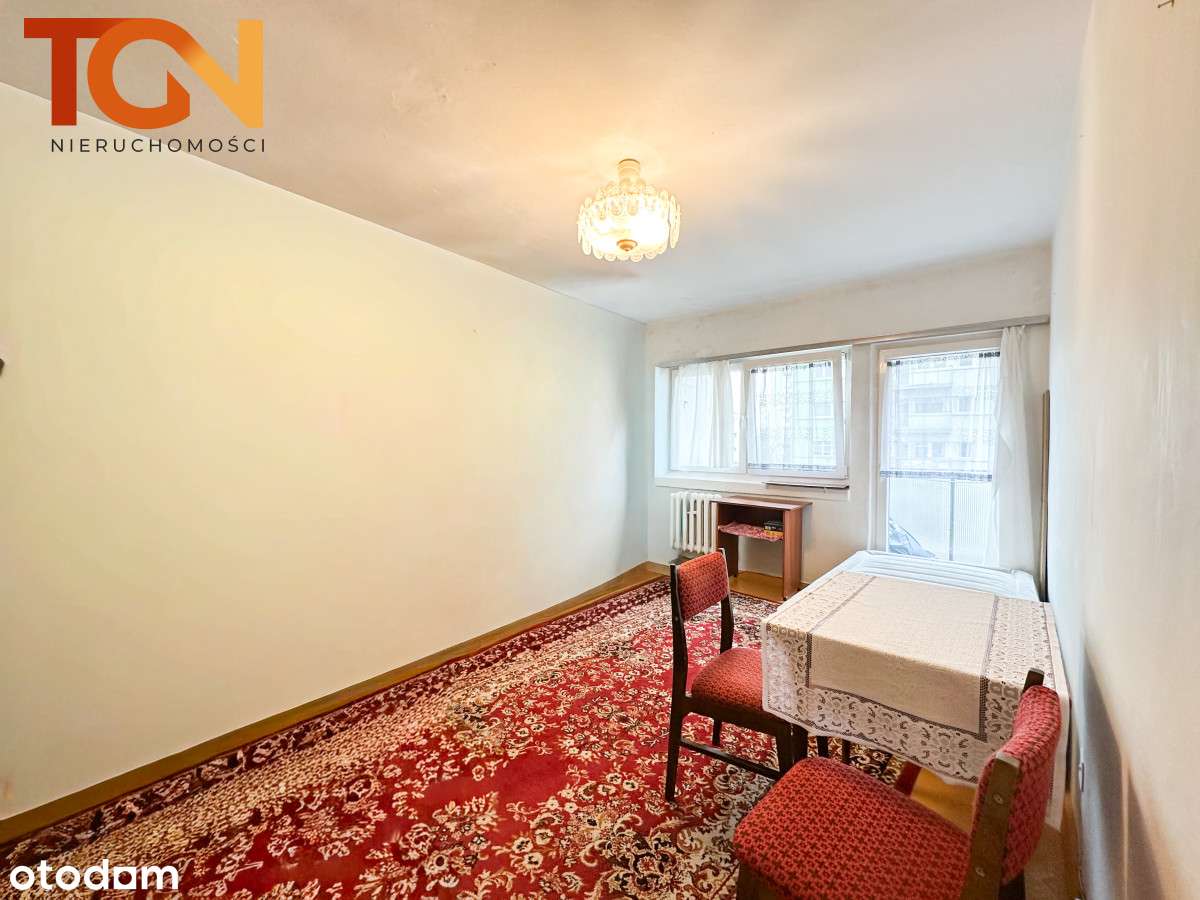 Funkcjonalna kawalerka z balkonem na Teofilowie-0