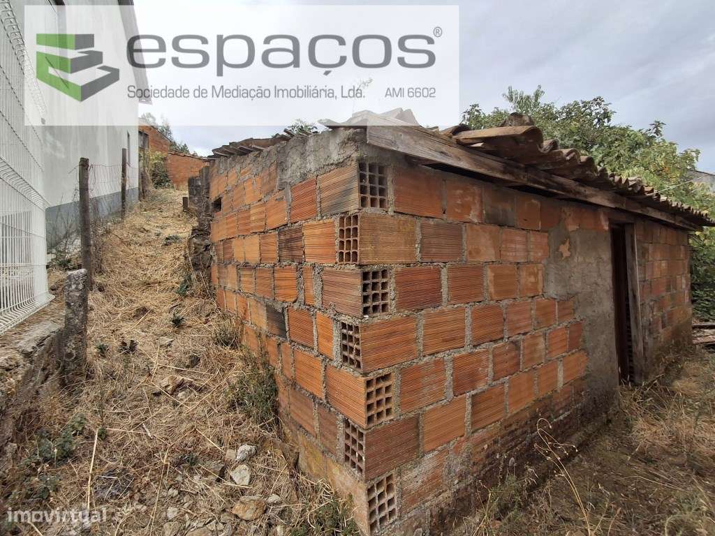 Moradia - Grande imagem: 4/16