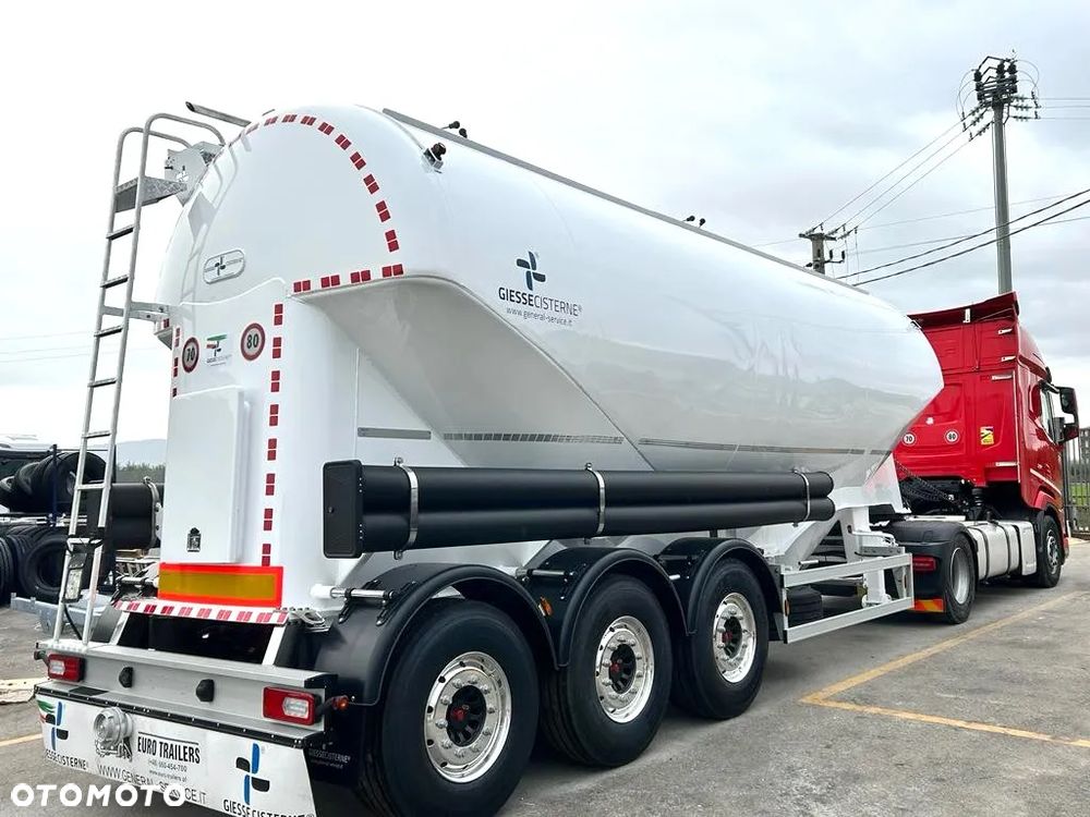 Nowy GIESSE Silos / Cement / Popioły / CM 35(39) / UDT - 7 000 EUR ...
