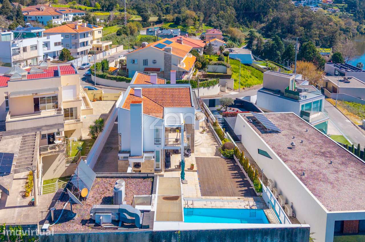 MORADIA T4 VISTAS DOURO - Grande imagem: 5/60