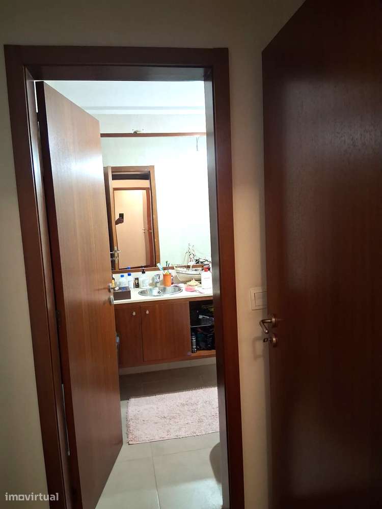 T3 com Piscina, Garagem e Jardim – Penafiel-11