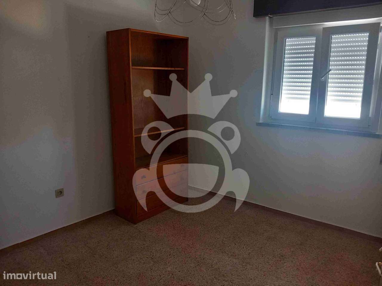 Moradia T4 com Terreno de 8.250m² - Serpa-9