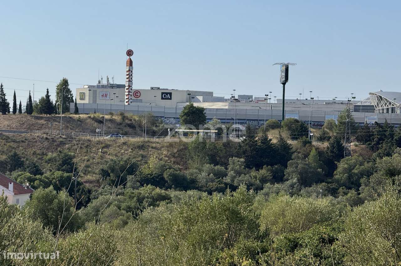 Terreno em Penha Longa 3.480m2 - Grande imagem: 4/7