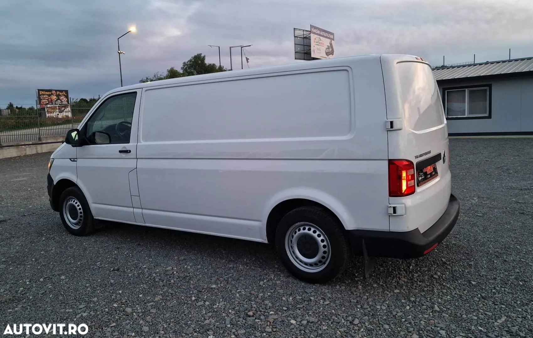 Volkswagen T6 Transporter, 2.0 TDI, maxi van,  A/C , webasto,  euro 6,  05/2016, FACTURA, seap, finantare PJ, rate cu buletinul PF - 11