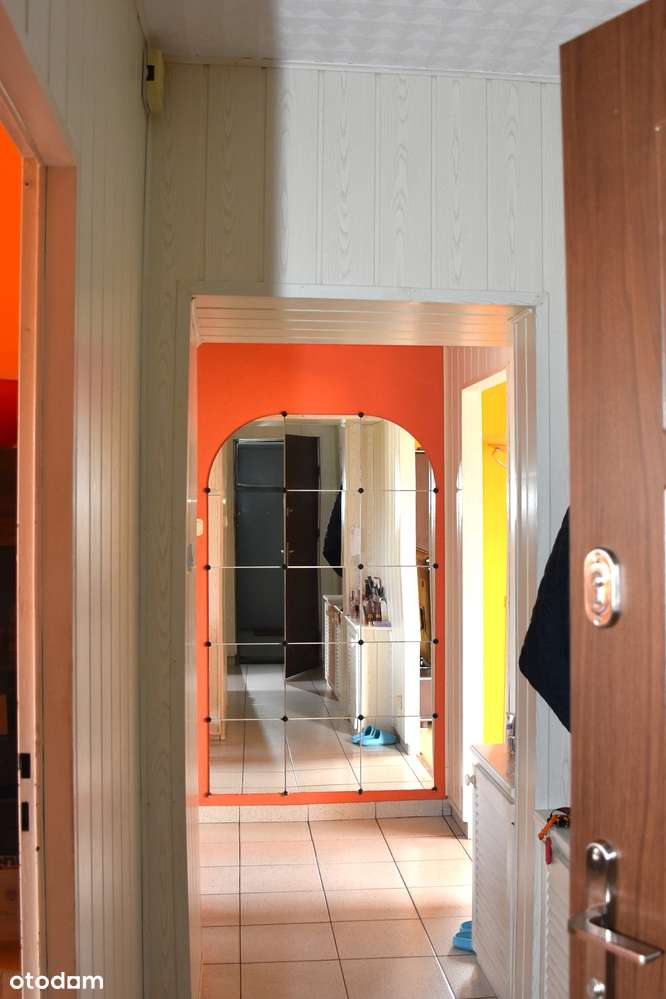 3 pokoje, OC miejskie, IV piętro, duża kuchnia-18