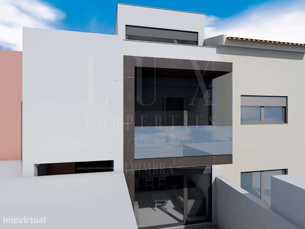 Moradia T2 para recuperar, com projeto aprovado | Rua do Hospital, ... - Grande imagem: 4/5