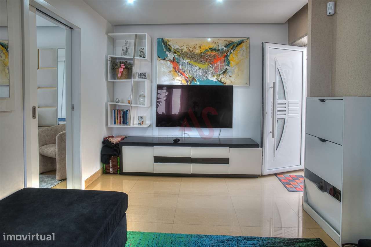 Moradia T4 + T2 + T1 + T1 em Sousa, Felgueiras - Grande imagem: 4/36