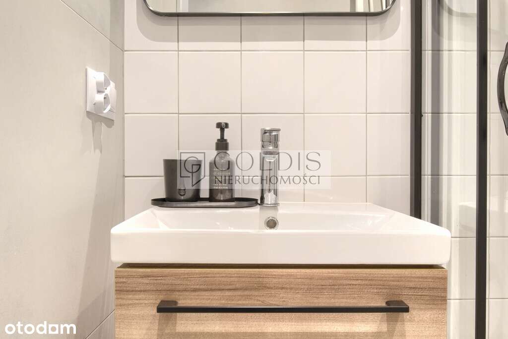 Jasne i funkcjonalne 2 pokoje na Klonowej-17