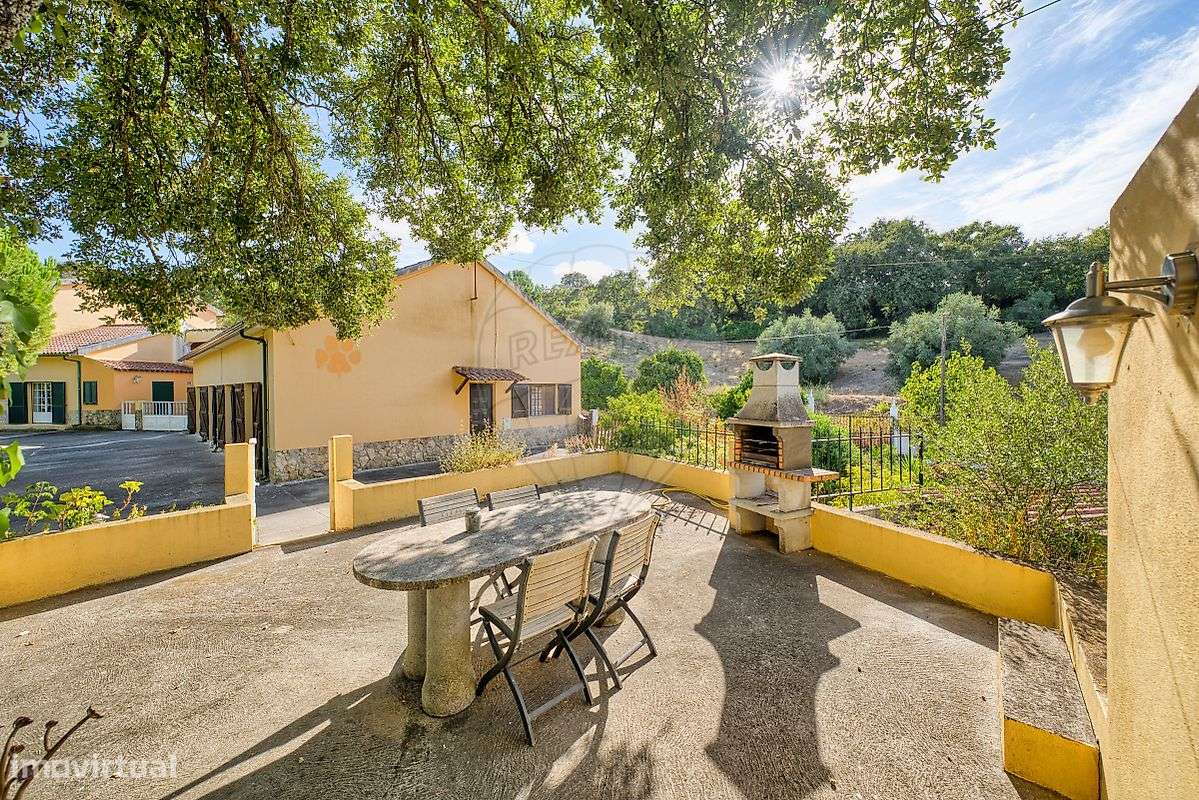 Moradia T8 para venda - Grande imagem: 4/50