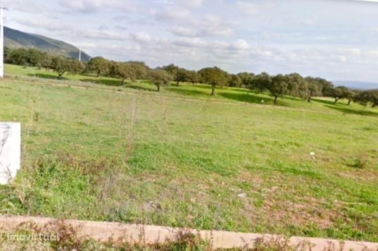 Lote de terreno urbano com 356m², destinado a construção de moradia...