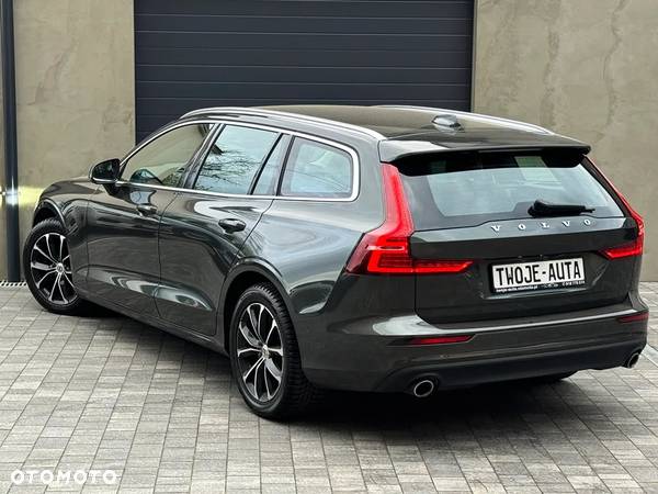 Volvo V60 D4 Geartronic Momentum - 20