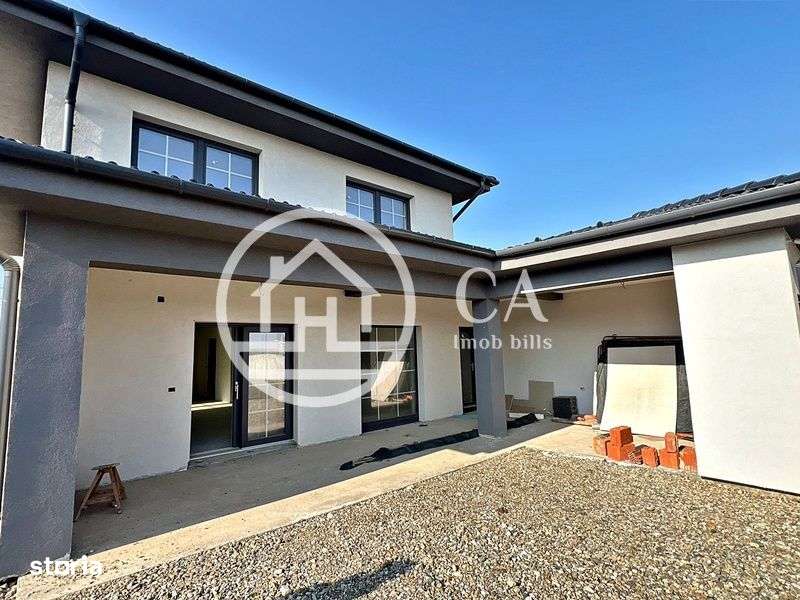 Casă de vânzare P+E cu 4 camere în zona Nufărul, Oradea - Imagine principală: 4/17