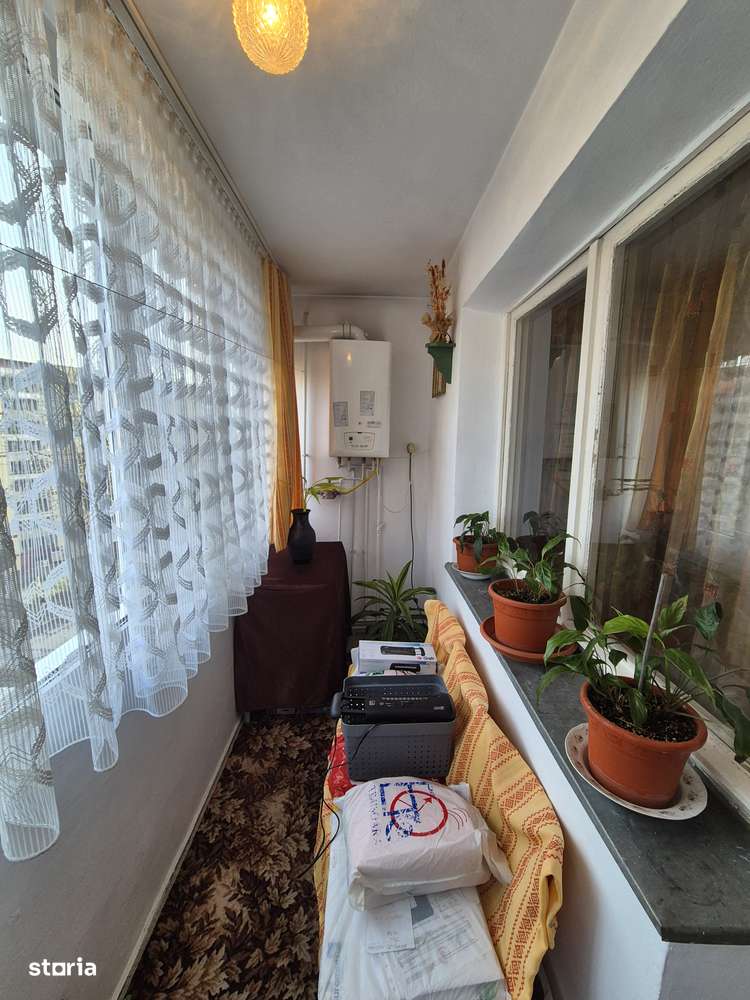 Apartament 4 camere, etajul.1, Moroasa-5